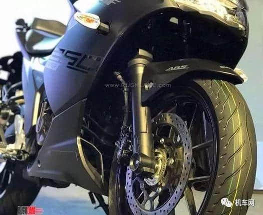 铃木Gixxer 250 cc SF发布，价格合人民币 1.7万左右