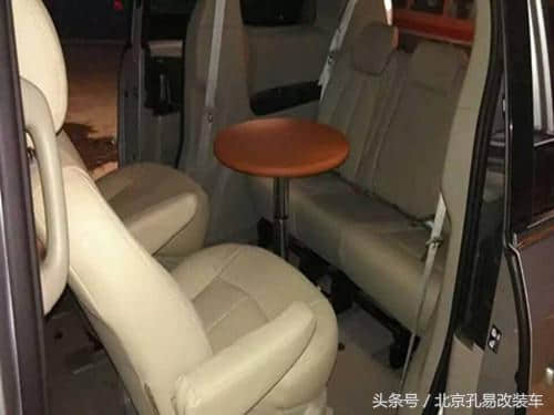 杭州小伙几万元爆改商务车 原来别克GL8也算高端商务车啊