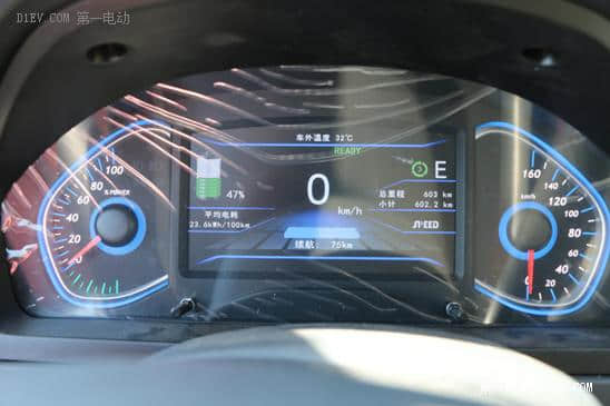 北汽EV160堵车与空调耗电实况测试 真相竟然是这样！