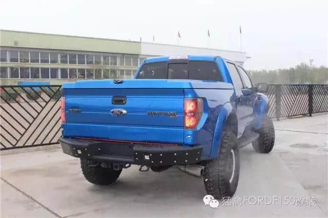 猛禽 Ford SVT Raptor 蓝色的经典