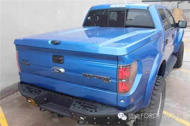 猛禽 Ford SVT Raptor 蓝色的经典