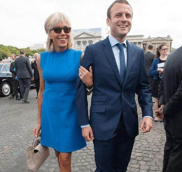 这个娶了同学的妈妈30岁就有了7个孙子的男人当上了法国总统！