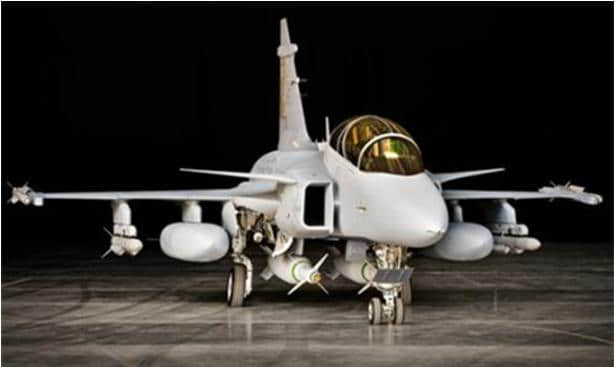 为和中俄竞争美国推F-16终极版！看完价格恐怕买得起的国家没几个
