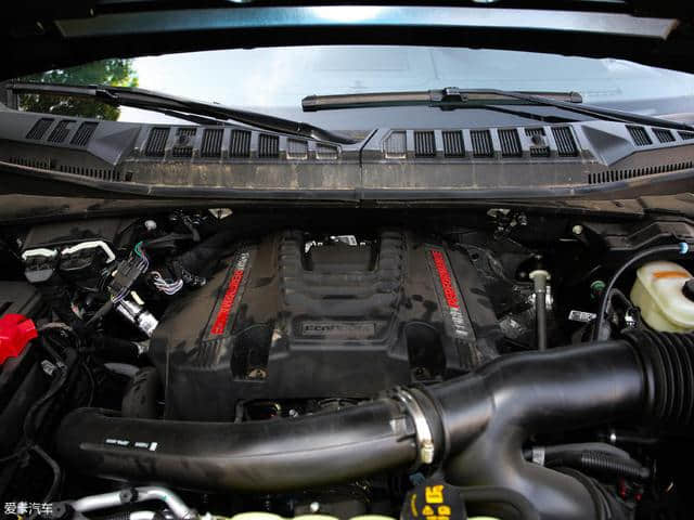福特F-150猛禽将推V8车型 也许是5.2L V8或更强大的7.3L V8
