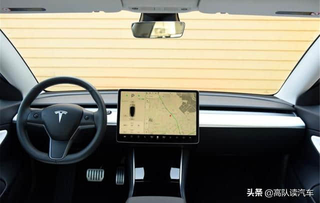 特斯拉Model3后驱长续航版上市，售价43.3万元，续航600公里