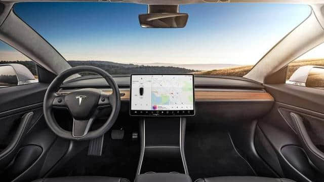 国产特斯拉model3下半年上市，起价或许低于30万，自主要凉？