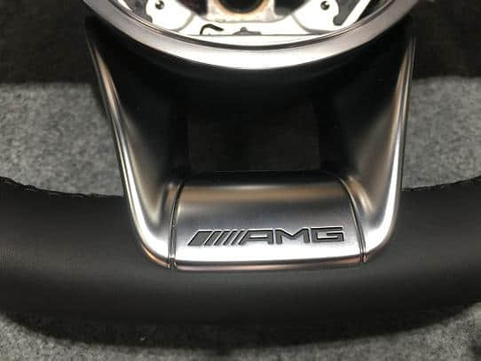 尖端科技，奔驰AMG GL63升级改装原厂新款方向盘