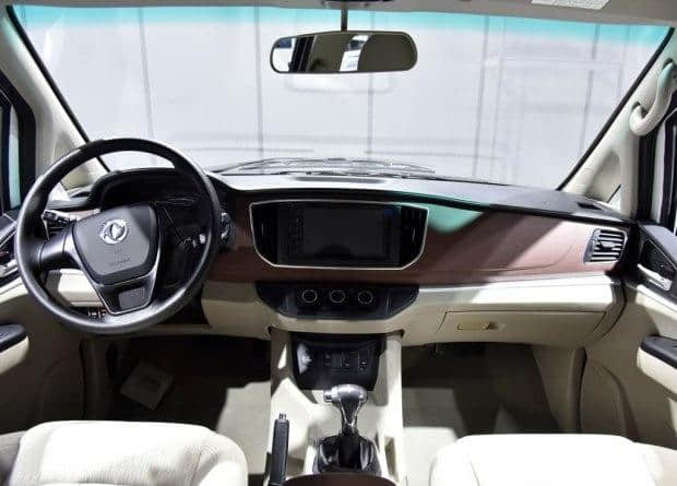 东风风行新能源车型景逸S50 EV/菱智M5 EV将在广州车上市