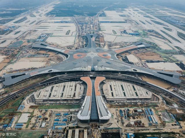 厉害了我的国 天津至北京新机场将建高铁