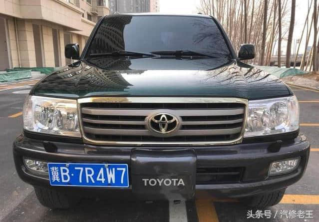 车主出售05年的<a href='https://www.baoyanxingh.cn/tag/ludixunyangjian_1331_1.html' target='_blank'>陆地巡洋舰</a>，21万公里标价23万，网友：不如去抢