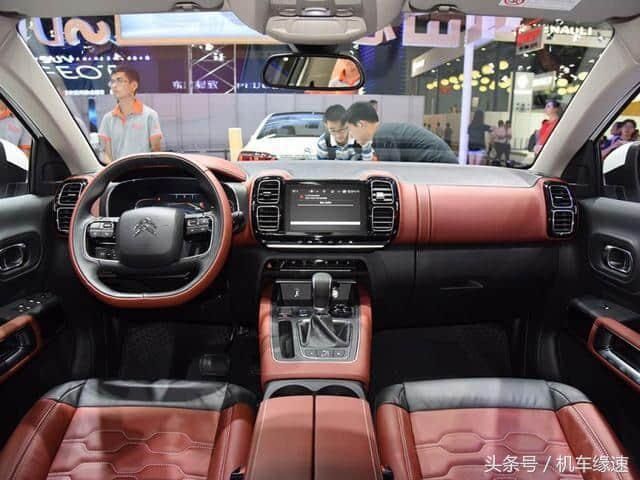 东风雪铁龙全新紧凑型SUV天逸 C5 正式上市15.37万起