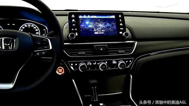 2018款广本雅阁1.5T舒适版：它可谓是最受消费者欢迎的中型车之一