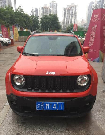 Jeep自由侠，骚气太重了，丑乖丑乖，我就喜欢！