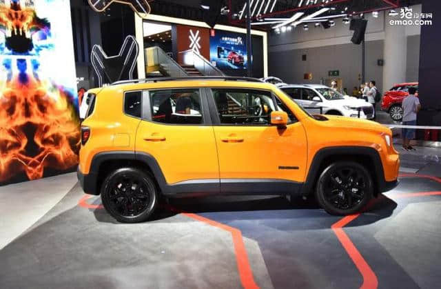 售12.98—18.98万元 新款Jeep自由侠1.3T上市