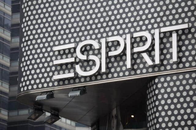 Esprit母公司去年亏损25亿；传雅芳将被收购；H&amp;M第三财季业绩复苏股价大涨逾16%