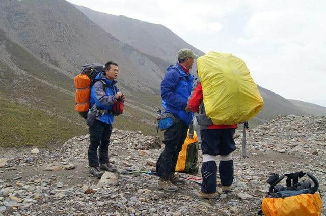 震后余生——攀登祁连山岗什卡雪峰5254米纪实（上）