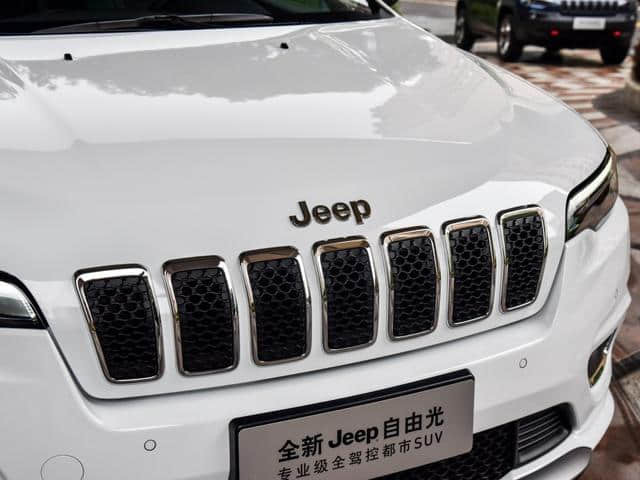 网友眼中的&quot;MVP&quot;，全新Jeep自由光强势来袭