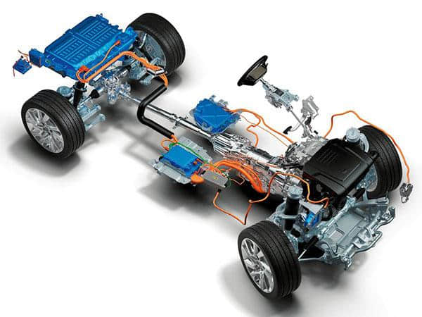 路虎新款揽胜运动版插电式混合动力车型P400e，亮点不仅仅是百公里油耗2.7L