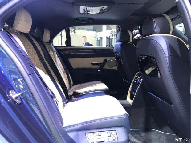 宾利飞驰2017款 V8 S Mulliner特别版价格多少