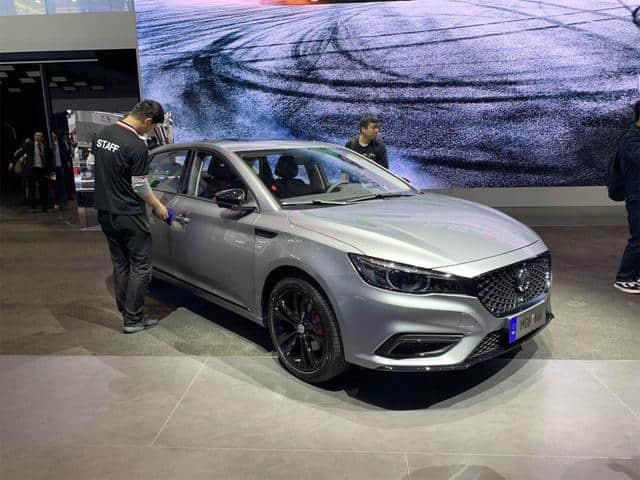 2019上海车展 名爵发布旗下新款MG6/新能源版/TCR版上市