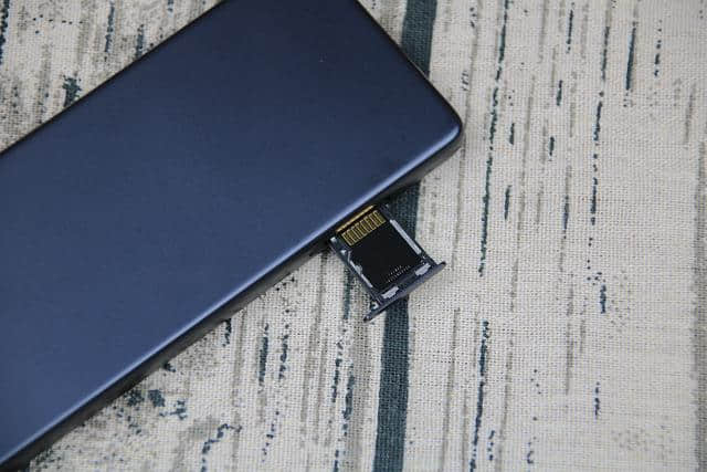 小“心脏”蕴含大容量，东芝M203 microSD存储卡体验