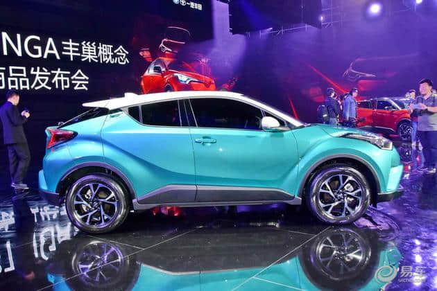 2018北京车展：广汽丰田小型SUV C-HR正式亮相