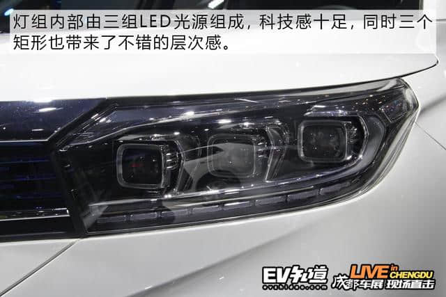 丰田为何不用自己的车标？实拍广汽丰田首款纯电动SUV丰田ix4