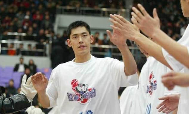 中国天赋最好的篮球天才，被誉为篮坛未来，但病魔缠身遗憾离世