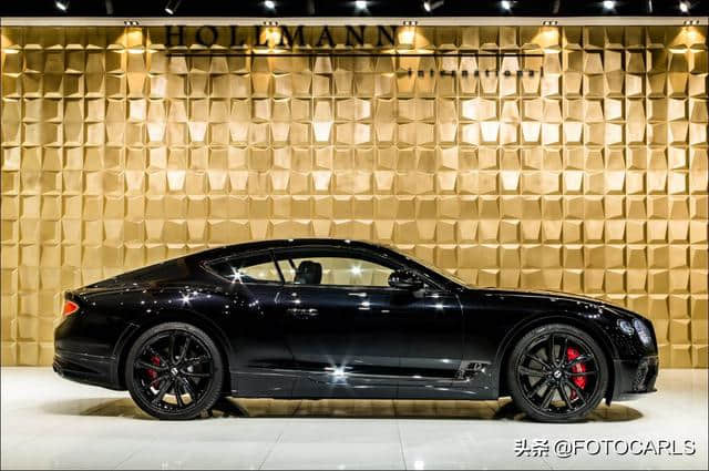宾利欧陆GT Beluga特别版实拍，黑化后帅的更彻底，全网最帅的GT?