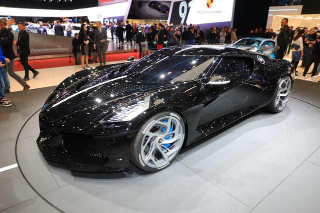 世界上最昂贵的汽车，售价1.26亿元，布加迪La Voiture Noire超跑