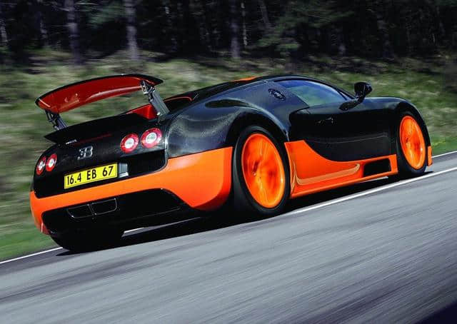 千万富翁都养不起的布加迪威龙Bugatti Veyron超跑