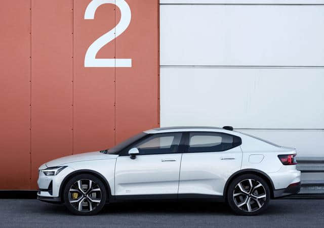 沃尔沃Polestar 2：预售30万起＋续航500km，死磕特斯拉？