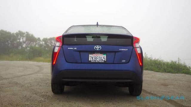 分享一些2016款Prius Two Eco汽车的驾驶经验！