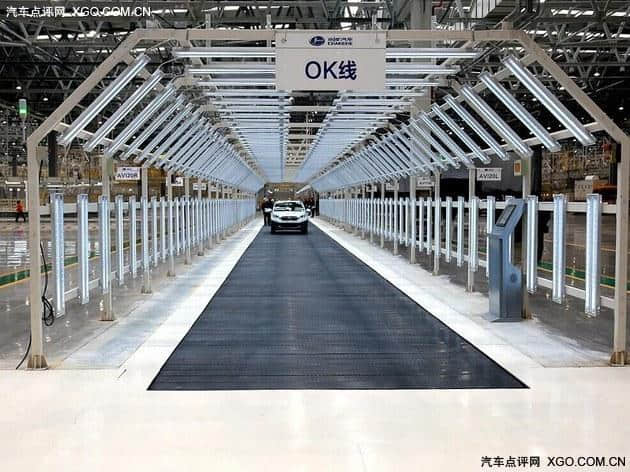 昌河Q25正式下线 预售5.59-7.69万元