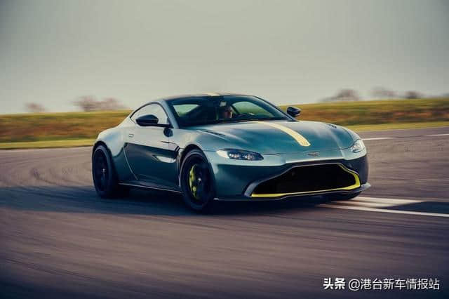 Aston Martin Vantage AMR配上7速手排 回归最纯粹的感动！