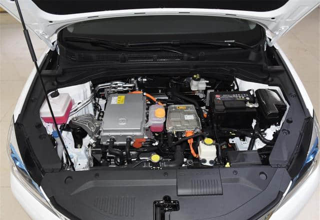 新款长安逸动EV460新能源汽车上市，续航能力增加，价格不到13万