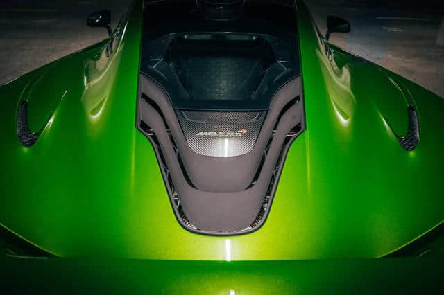MSO绿色迈凯伦P1，需要勇气的高颜值配色！
