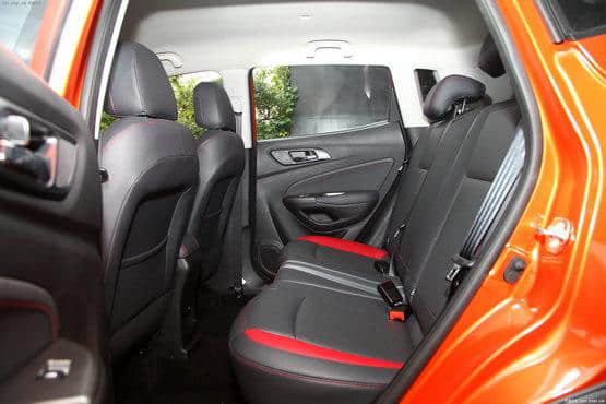 长安犀利SUV设计大胆 价格亲民售5.79万起