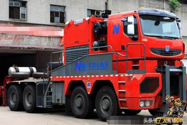地球最强重型卡车，V12涡轮增压发动机，中国仅剩3台！