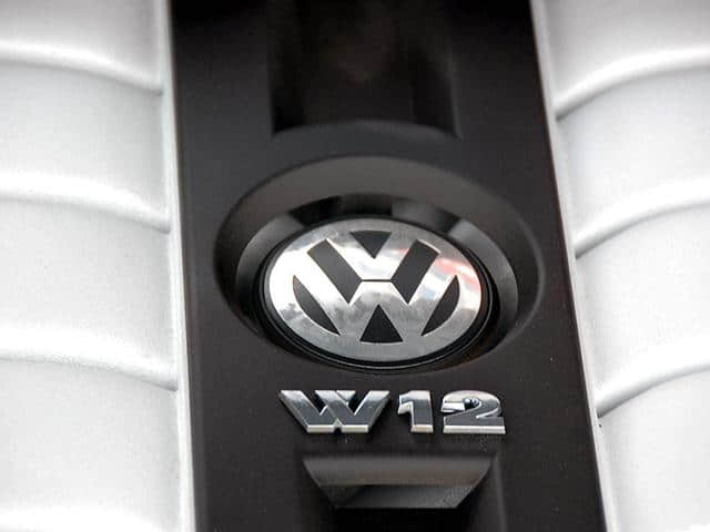 大众最顶级SUV，配W12卖158万，四出排气5.9秒破百，比辉腾更罕见