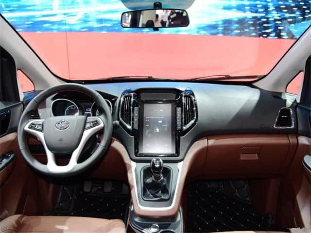 头条·新车｜预计今年9月上市 长安睿行S50T预售6-8万元