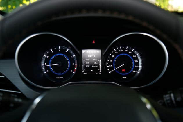 长安全新逸动XT 8月29日上市 7款车型/预售7.79-10.99万元