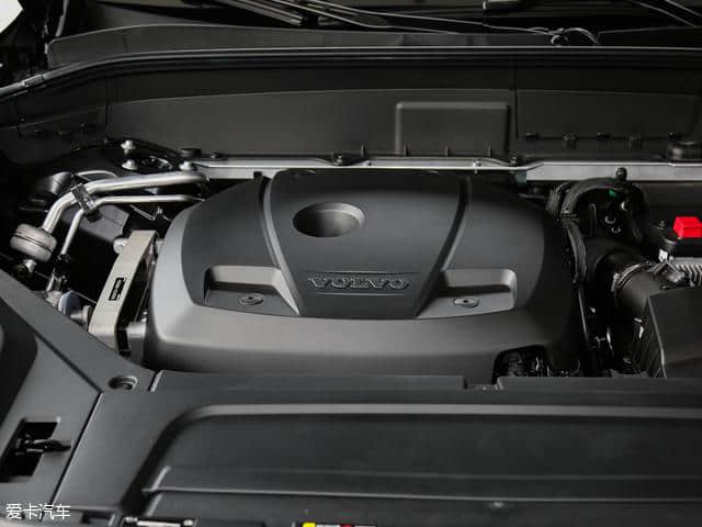 爱卡SUV专业测试 大众途锐VS沃尔沃XC90