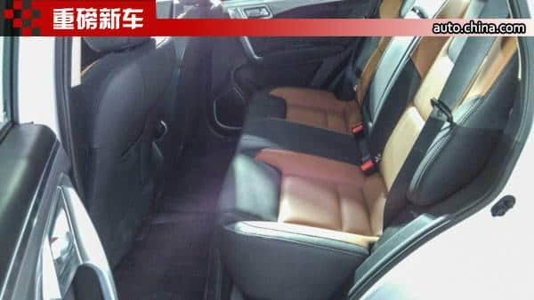 吉利远景SUV上市 售价7.49-10.19万元