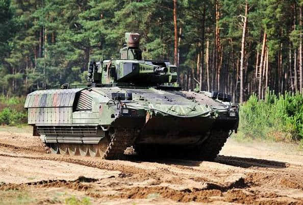 德国美洲豹步战车性能不错，但是研发价格飙升，采购量被迫减半