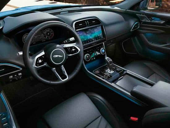 曾获“最美汽车”的全新捷豹XE中期改款即将亮相！
