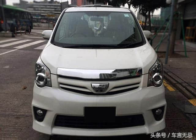 这辆丰田版的宝骏730，曾被长城看中自己国产，卖8万