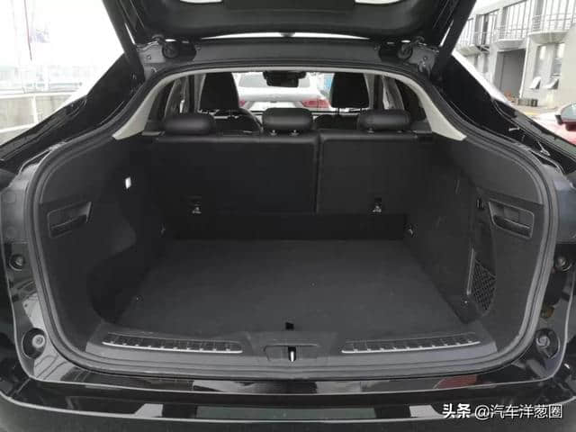 长城又一轿跑SUV，外观霸气比宝马X6都横，40项配置升级仅10多万