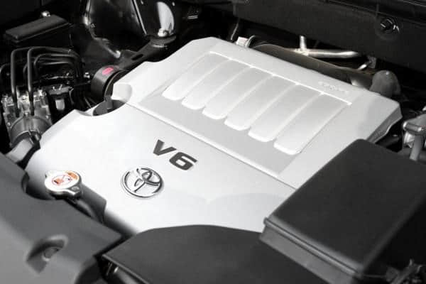 丰田汉兰达2018全新款 定位国产7座SUV 搭载2.0T发动机系统
