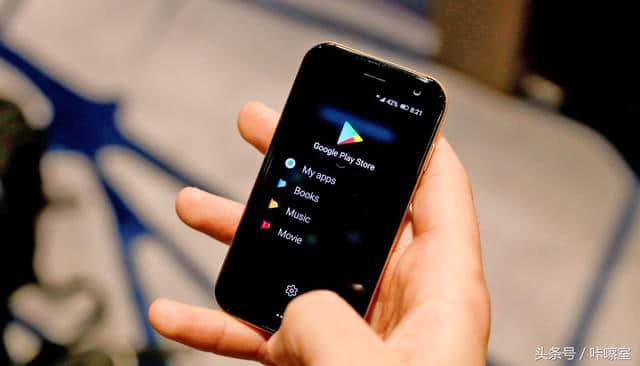 Palm的迷你配套手机将于下周上市销售！大家见过Palm手机么？